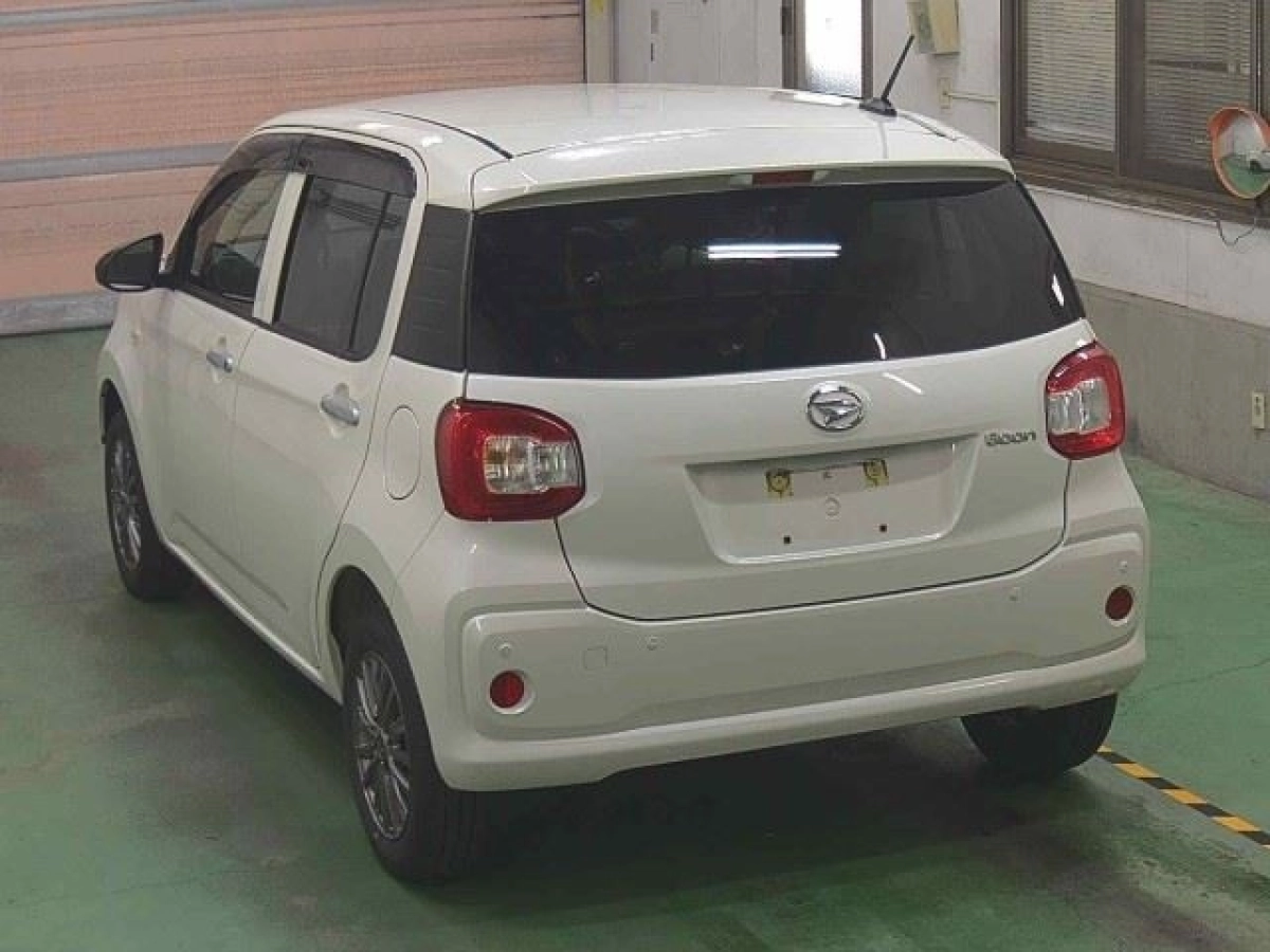 DAIHATSU BOON