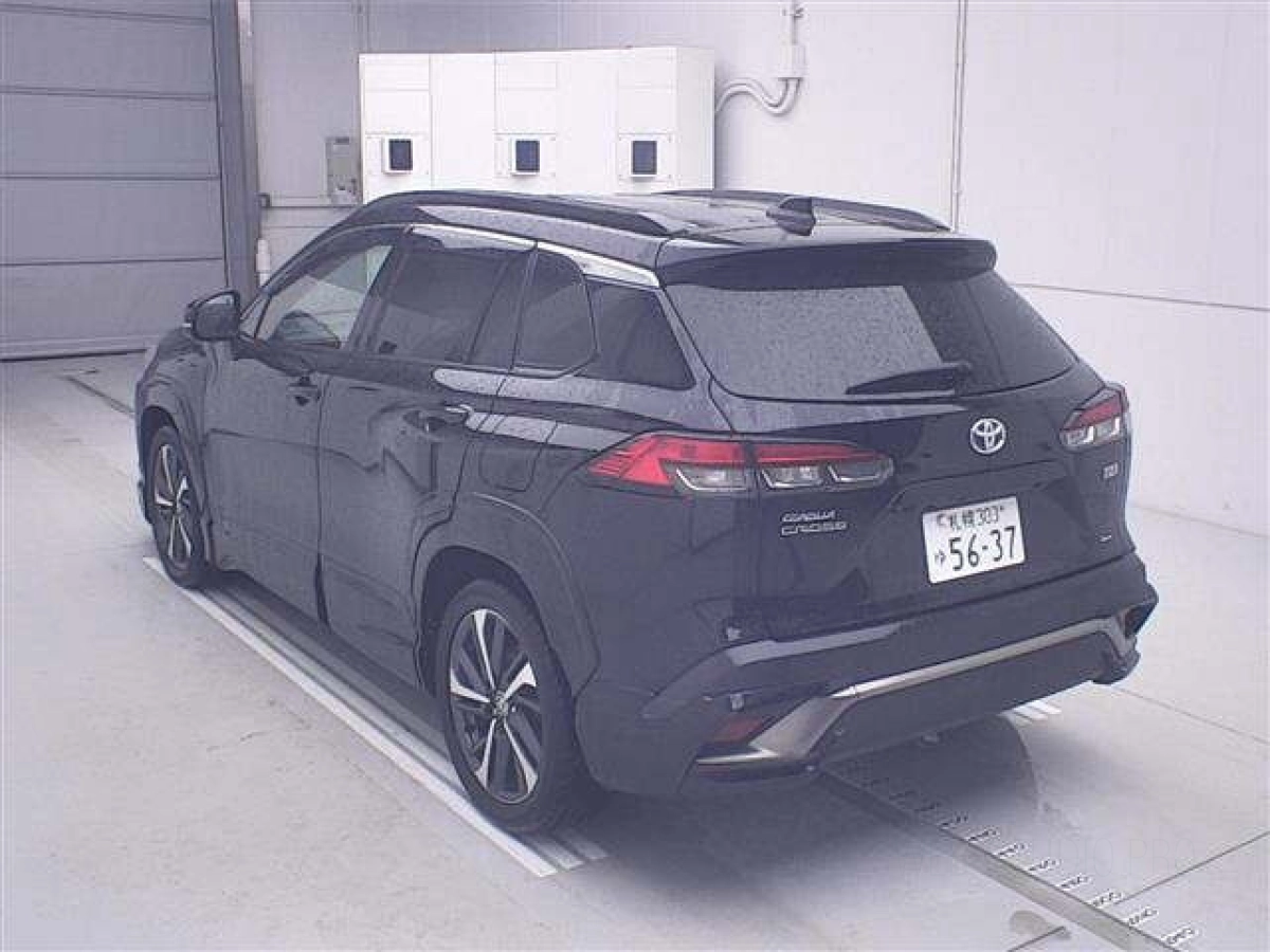 TOYOTA COROLLA CROSS