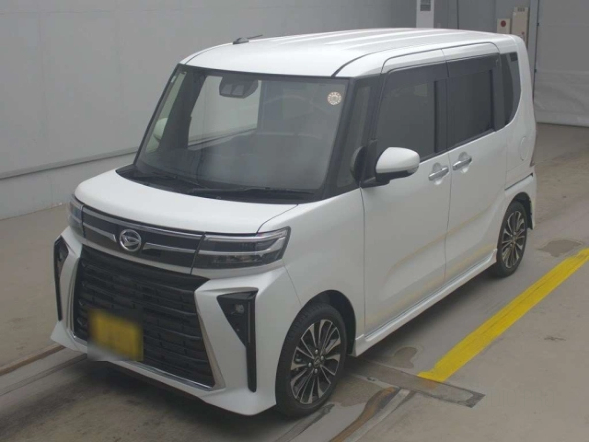 DAIHATSU TANTO LA650S 2025