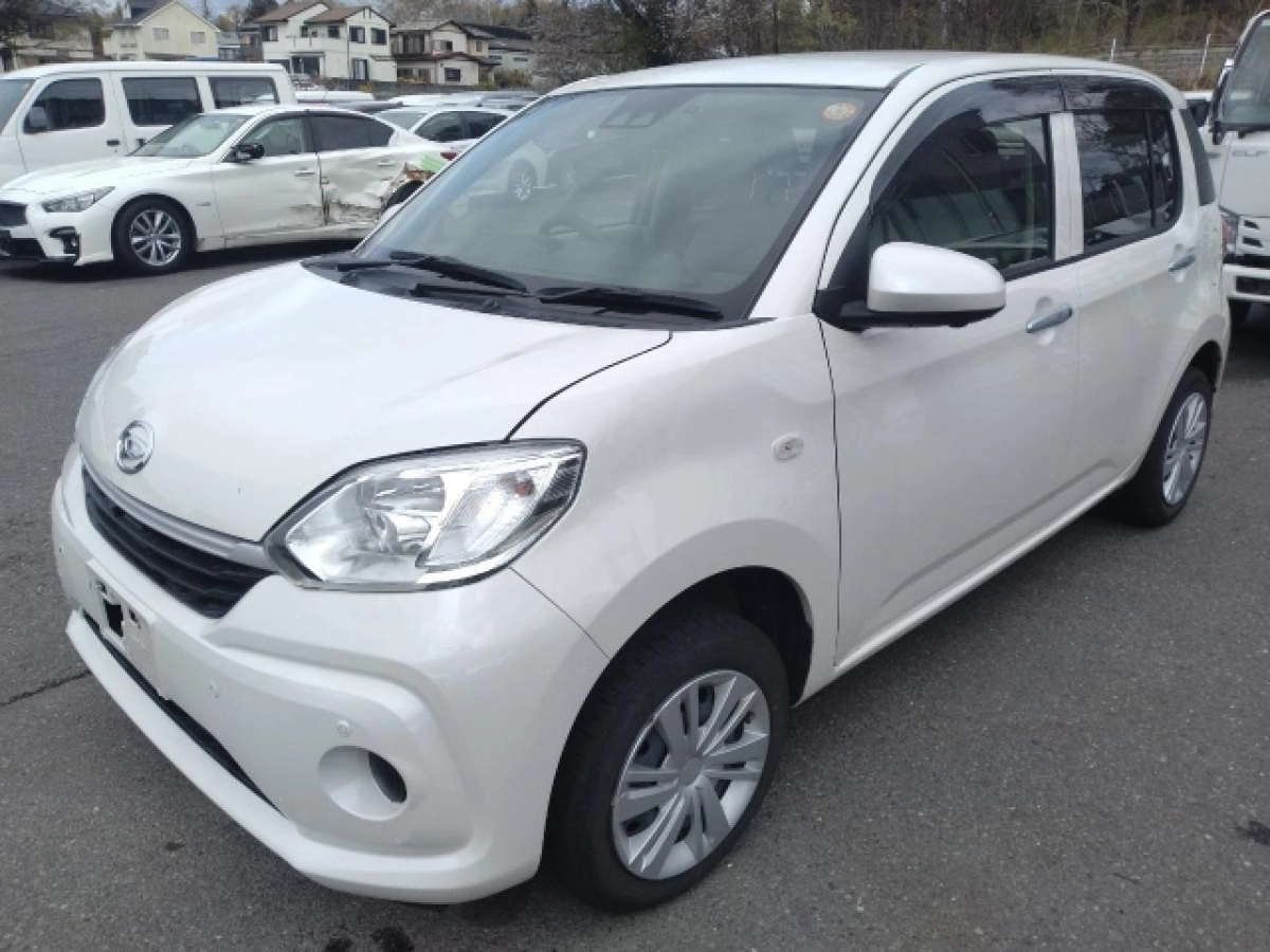 DAIHATSU BOON