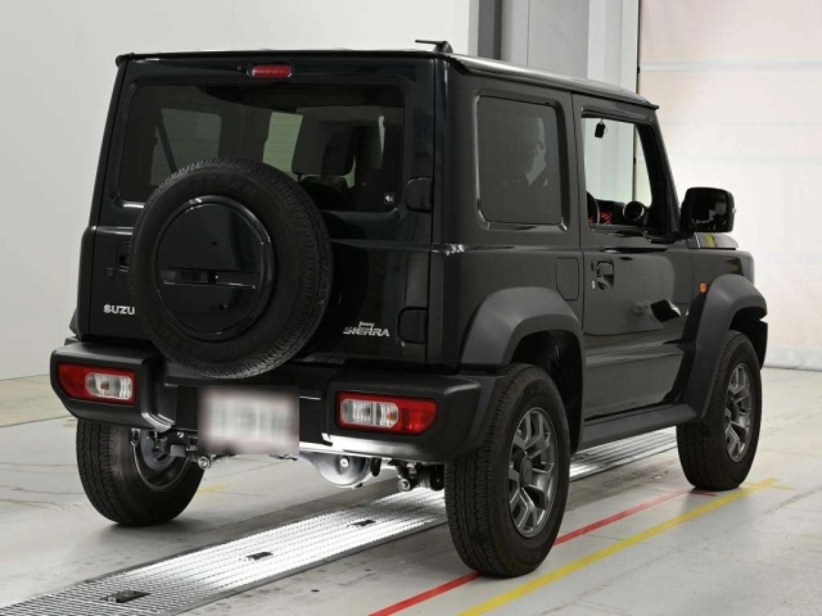 SUZUKI JIMNY SIERRA