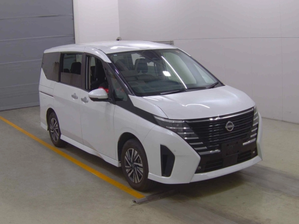 NISSAN SERENA FNC28 2023