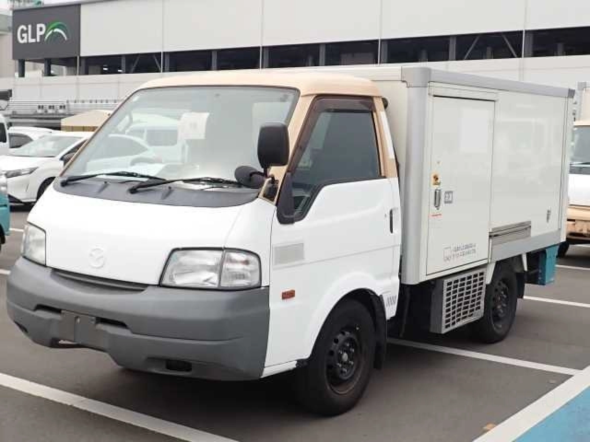 MAZDA BONGO SLP2T 2019