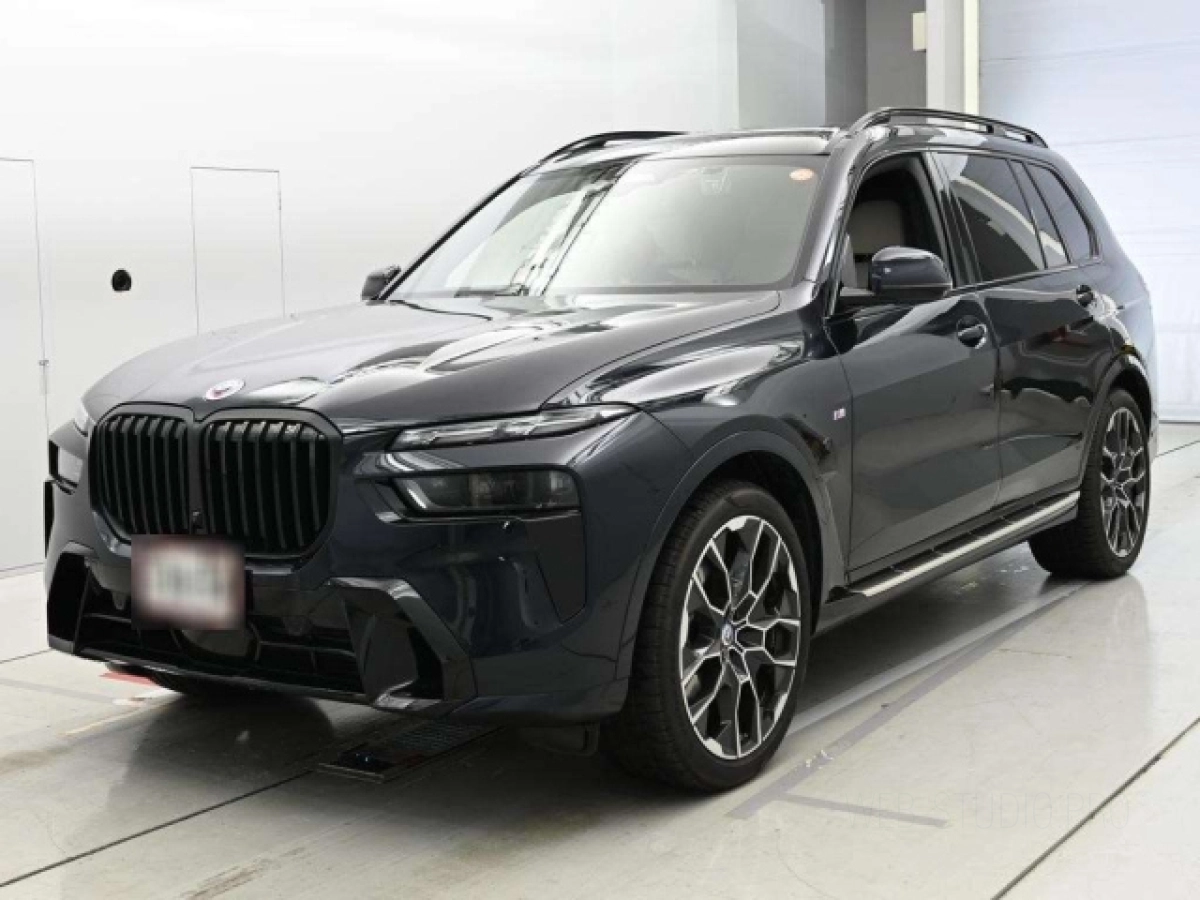 BMW X7 22EN30 2023