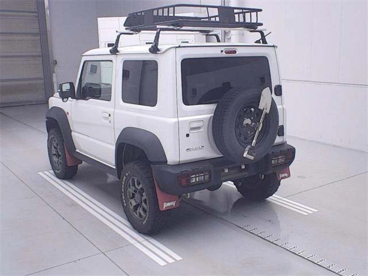 SUZUKI JIMNY SIERRA