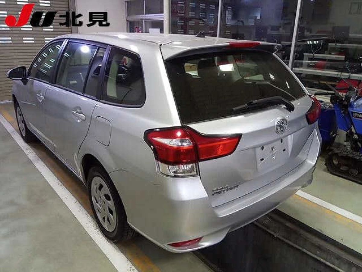 TOYOTA COROLLA FIELDER
