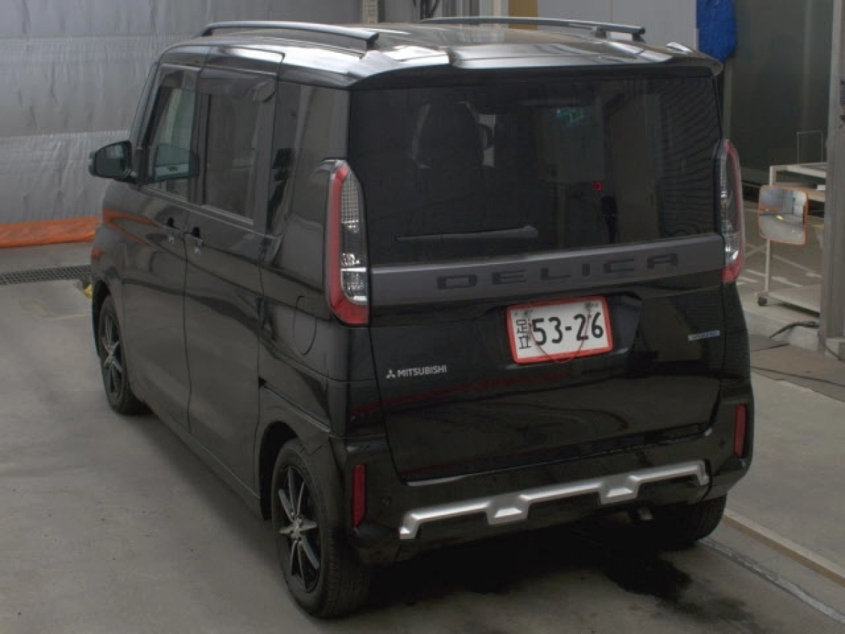 MITSUBISHI DELICA MINI