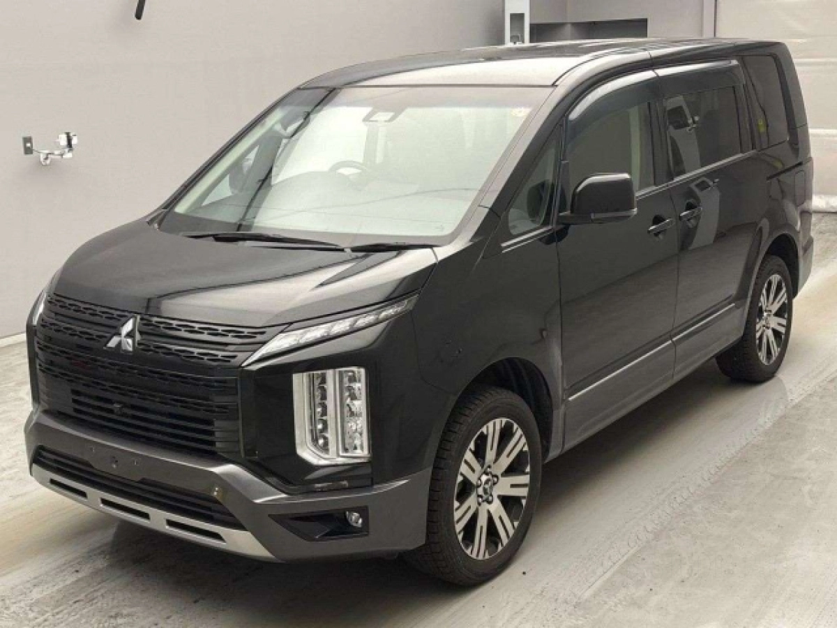 MITSUBISHI DELICA D5 CV1W 2019