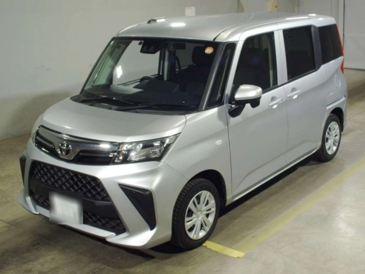 TOYOTA ROOMY M910A 2023