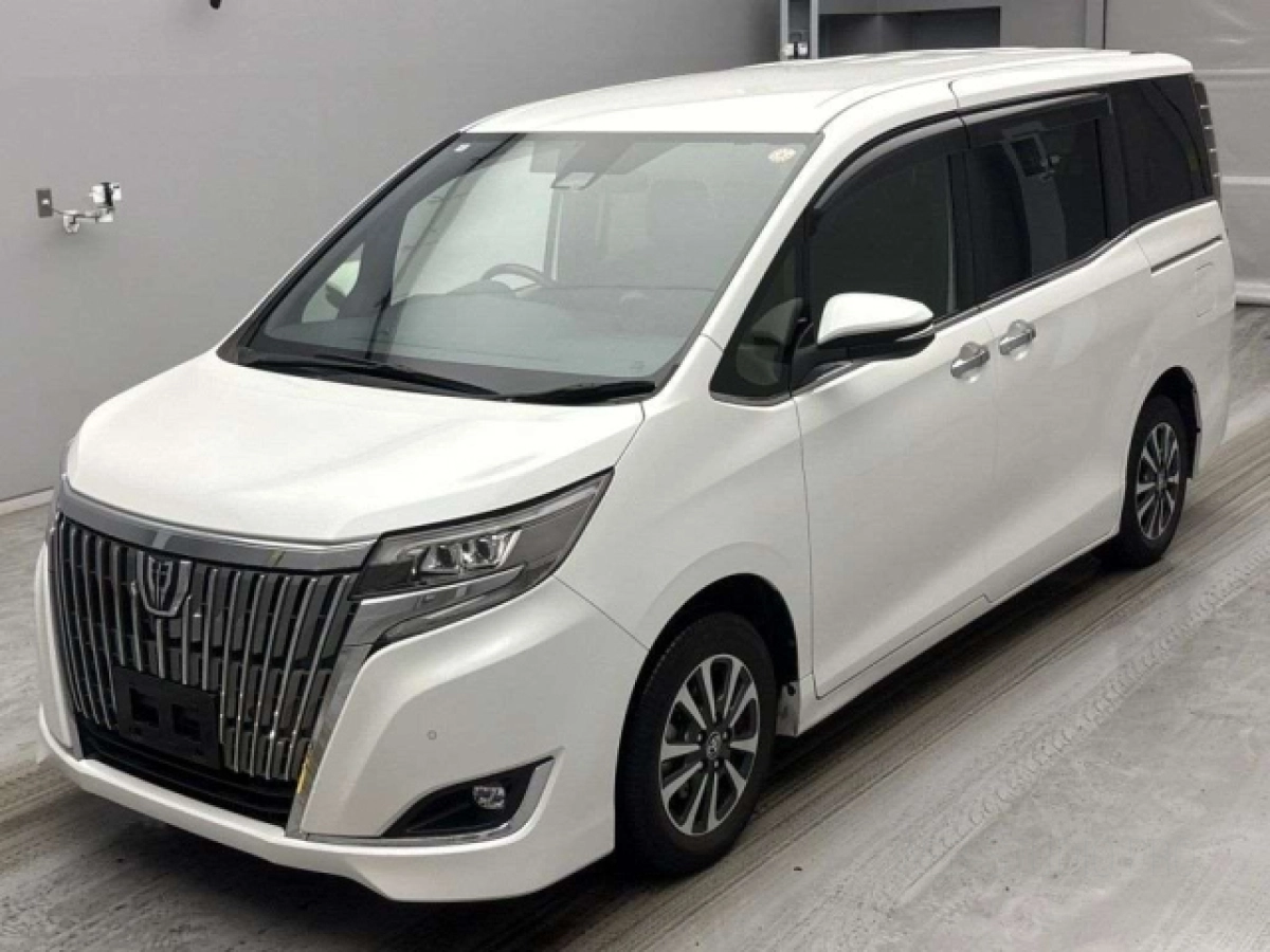 TOYOTA ESQUIRE ZRR80G 2020