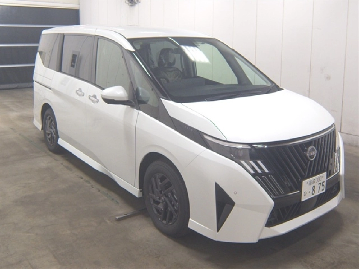 NISSAN SERENA GFC28 2026