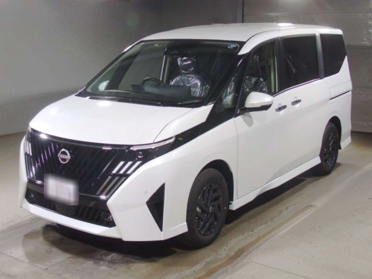 NISSAN SERENA GFC28 2026