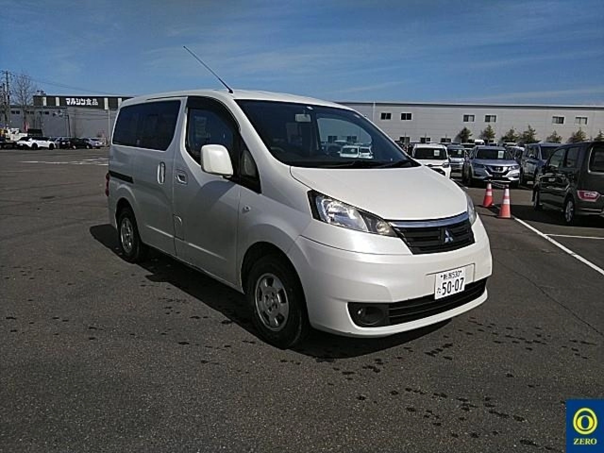 MITSUBISHI DELICA D3 BM20 2019