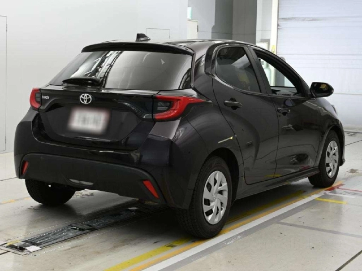 TOYOTA YARIS