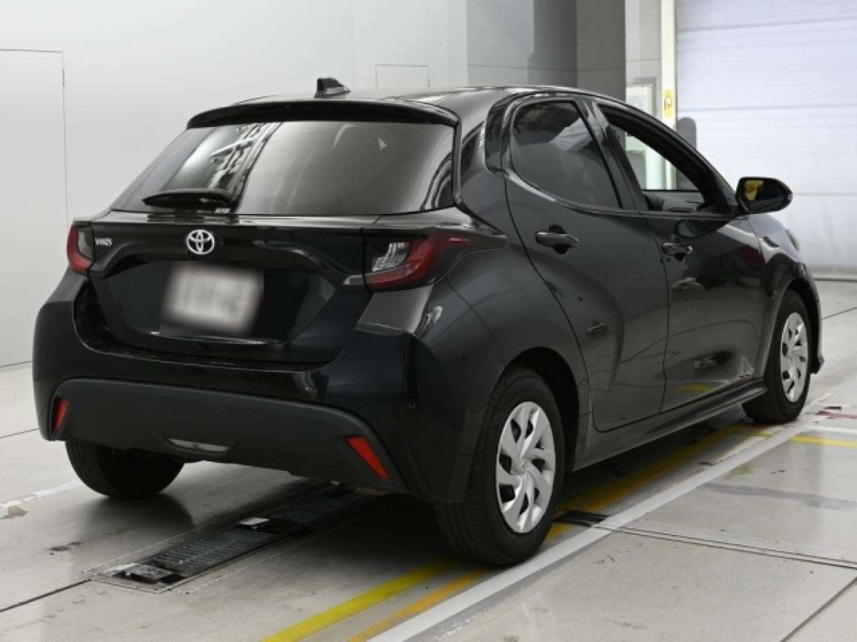 TOYOTA YARIS