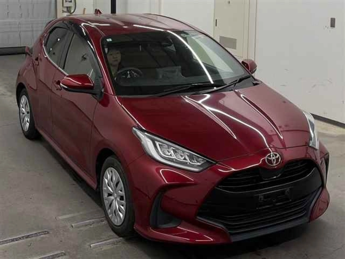 TOYOTA YARIS