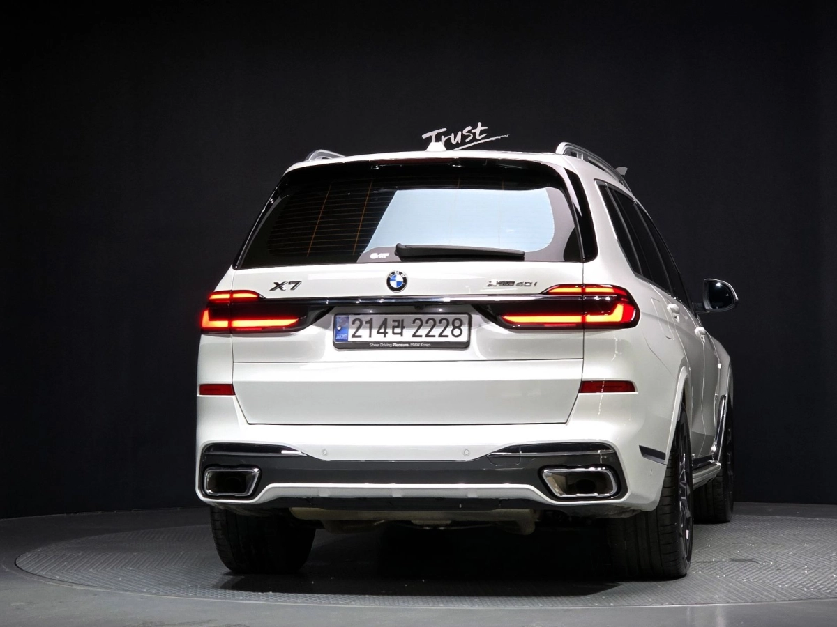 BMW X7 G07