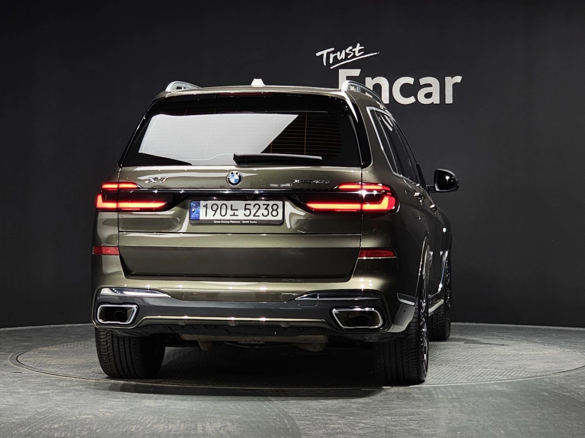 BMW X7 G07