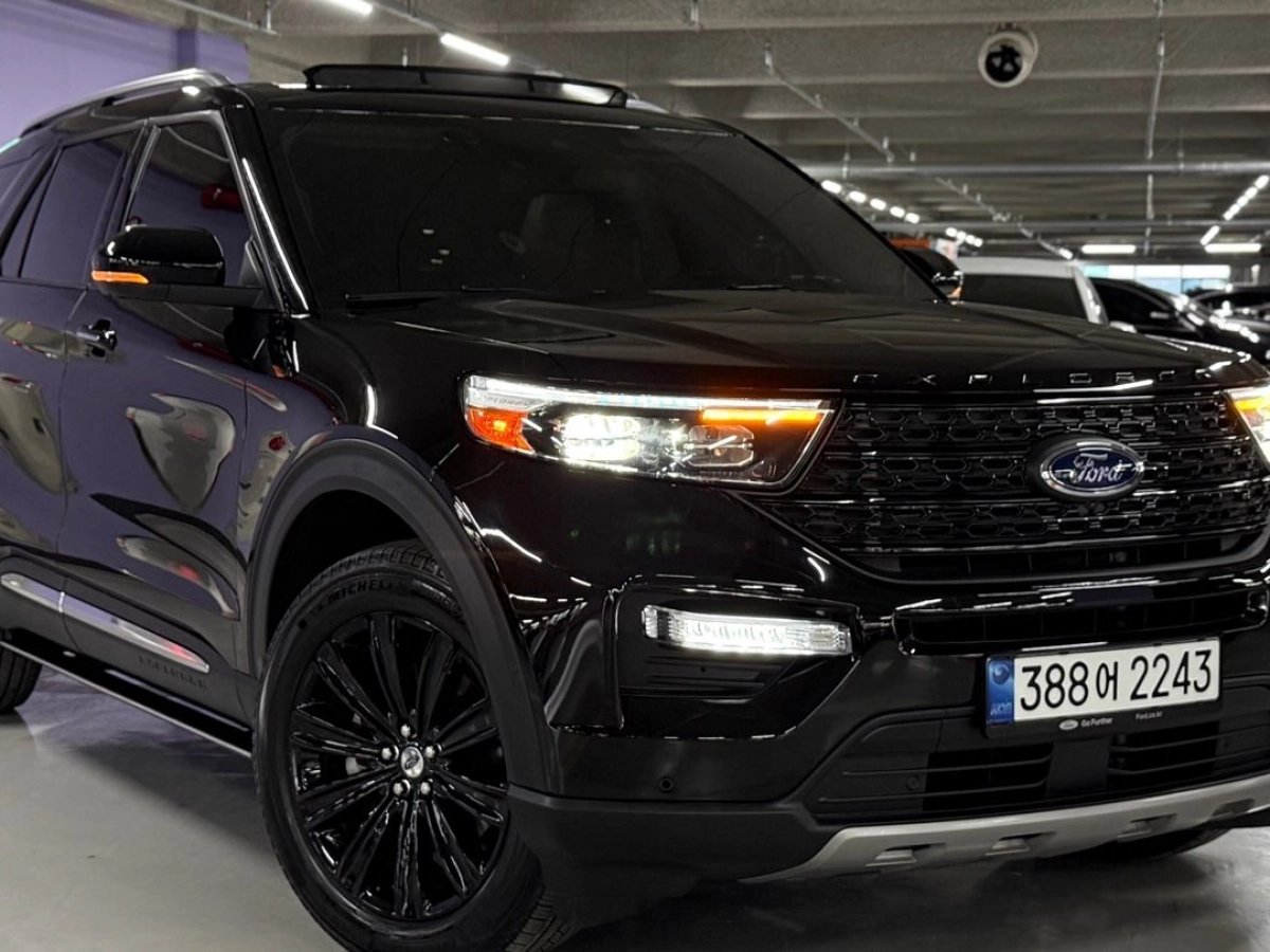 FORD EXPLORER