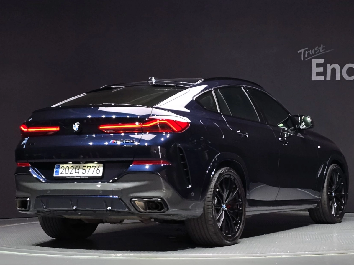 BMW X6 G06