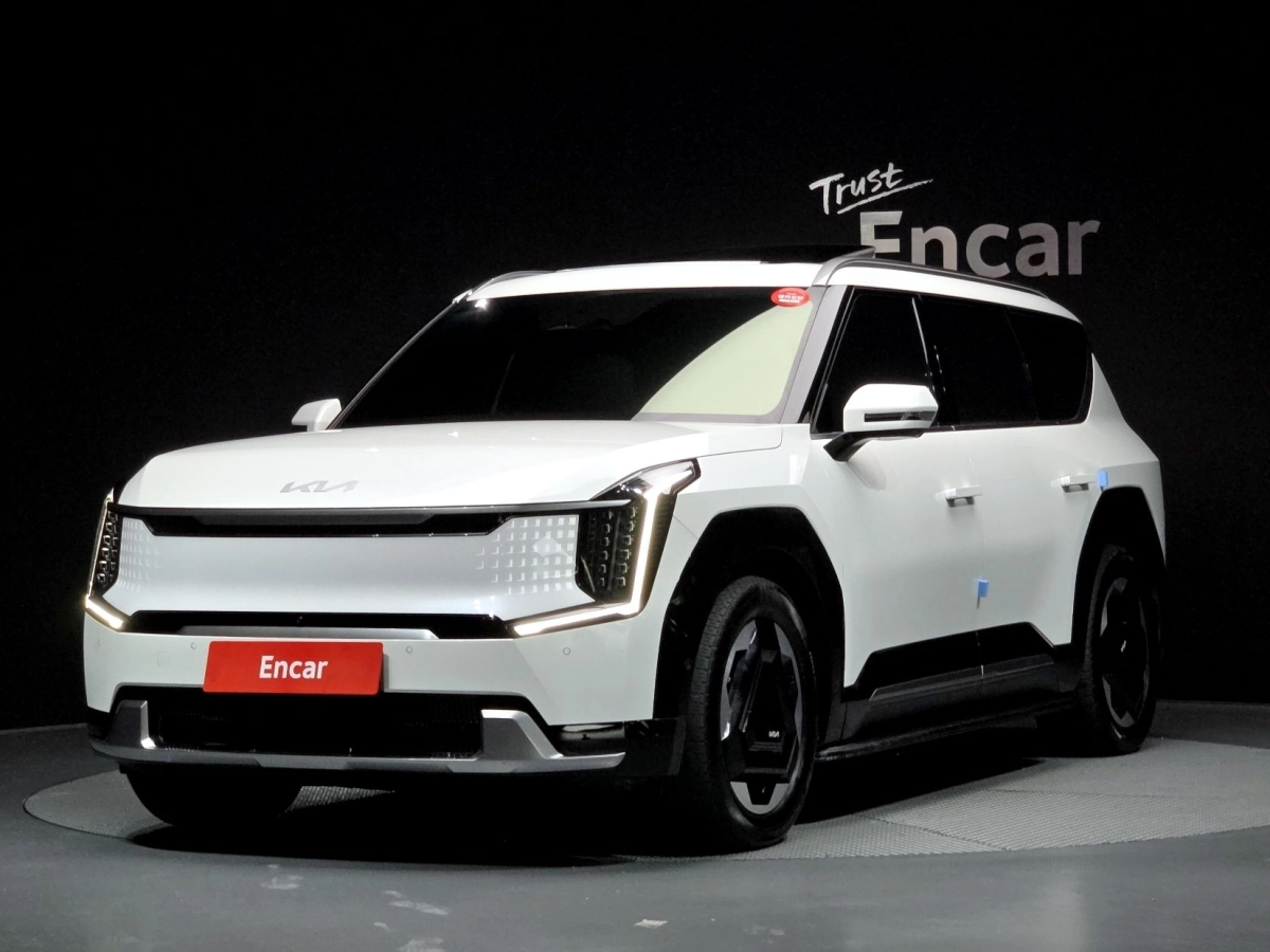 KIA EV9