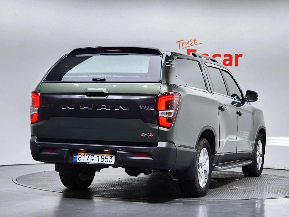 SSANGYONG REXTON SPORTS CAR