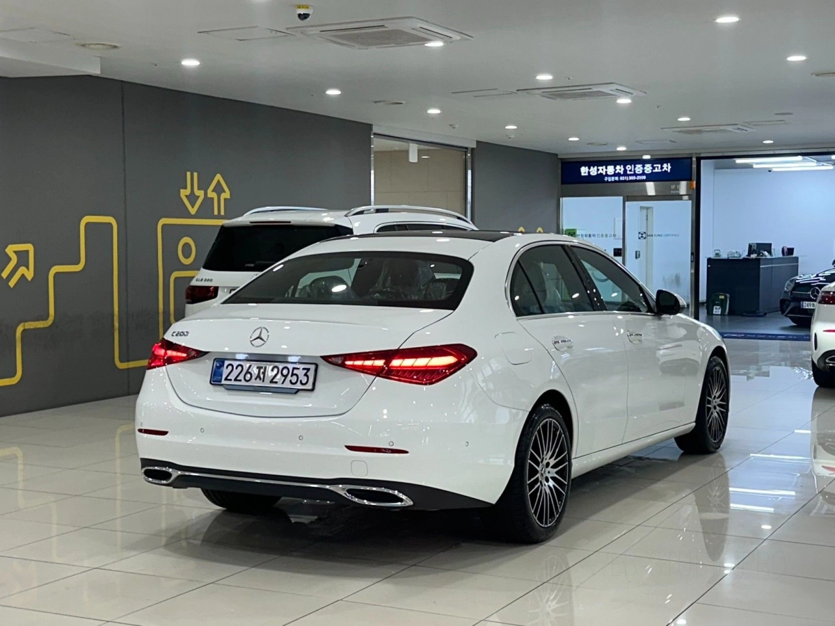 MERCEDES BENZ C-CLASS W206