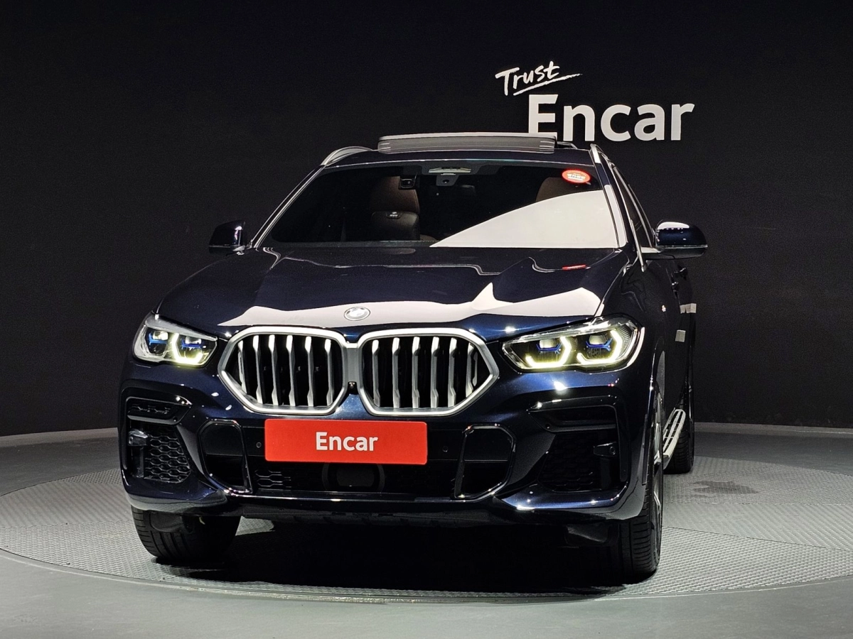 BMW X6 G06