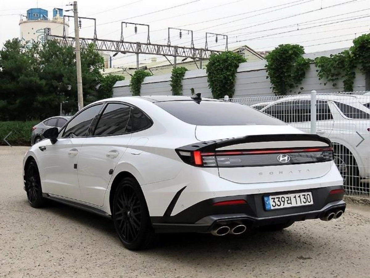 HYUNDAI SONATA 디 엣Ȅ