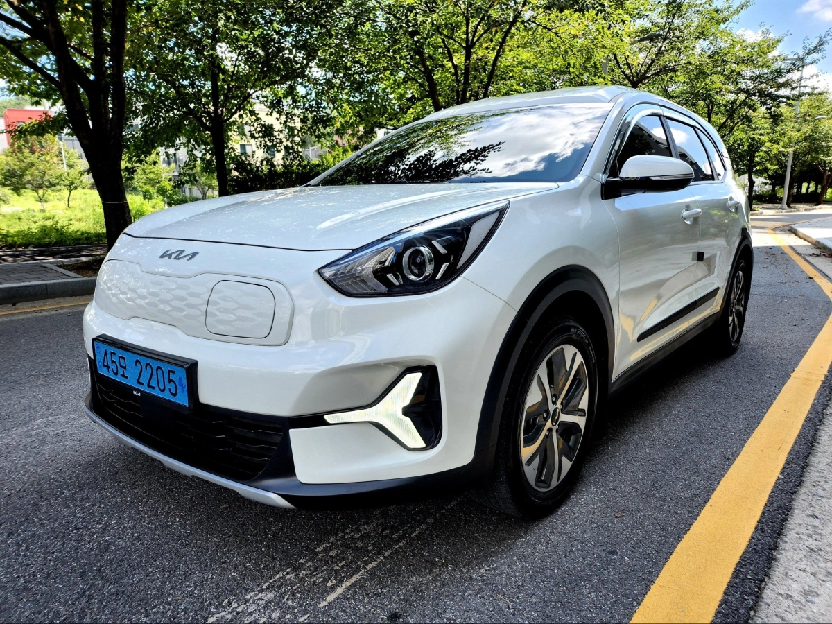 KIA NIRO PLUS