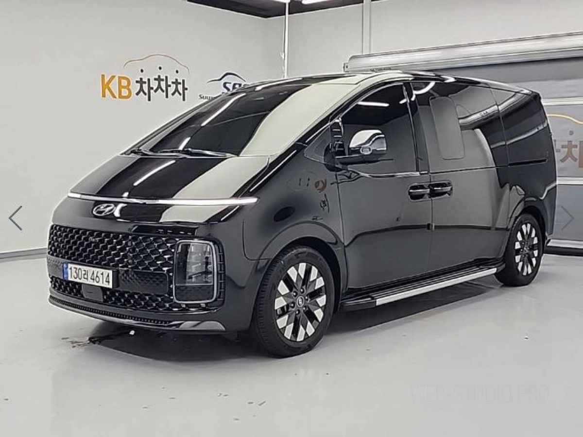 HYUNDAI STARIA 2021