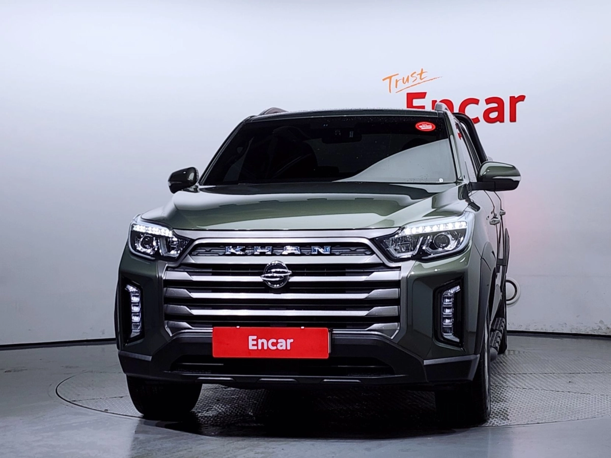 SSANGYONG REXTON SPORTS CAR