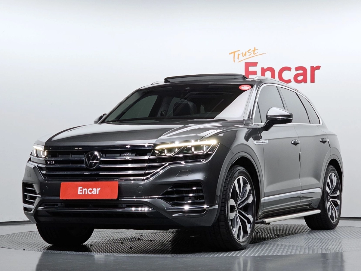 VOLKSWAGEN TOUAREG 2021