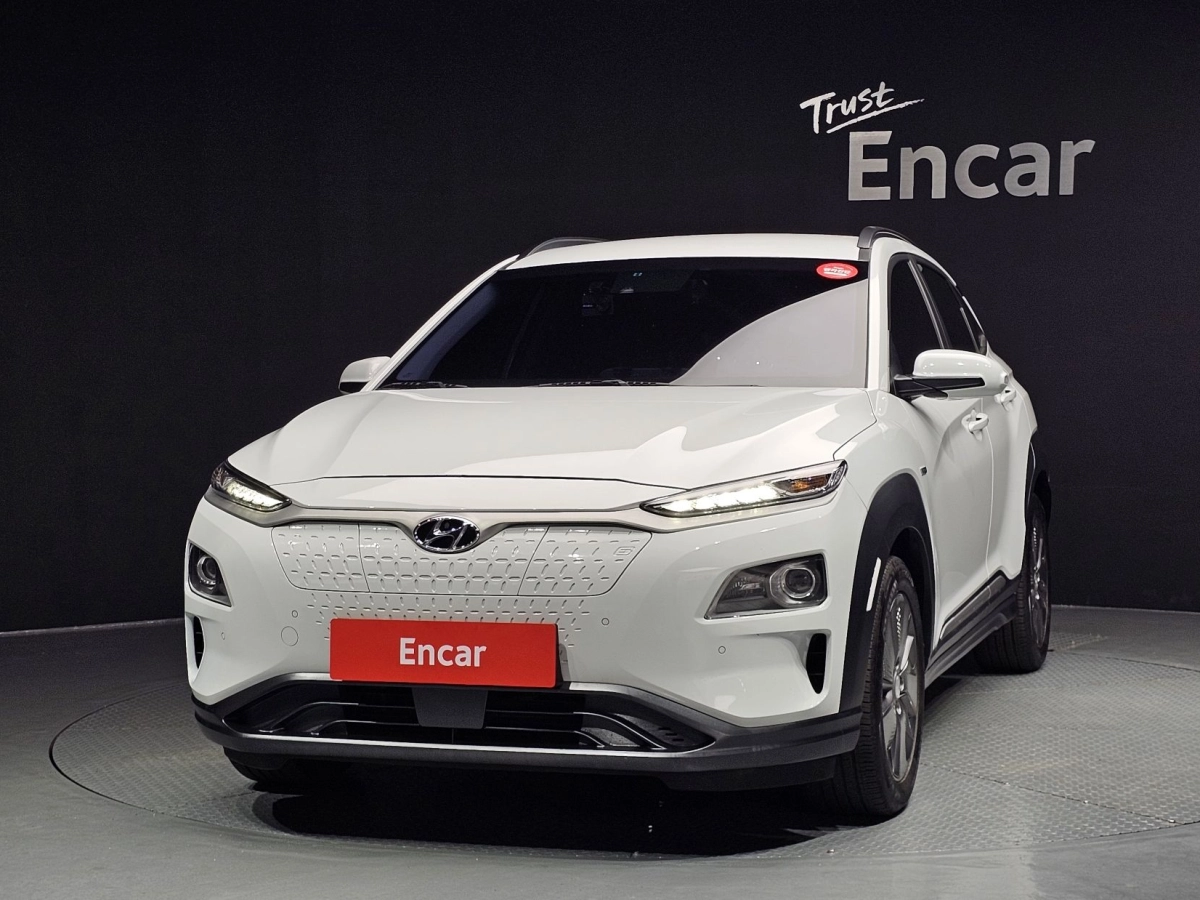 HYUNDAI KONA ELECTRIC