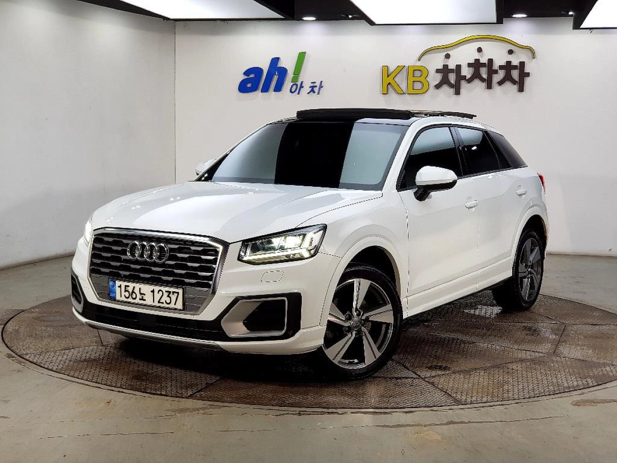 AUDI Q2  2020