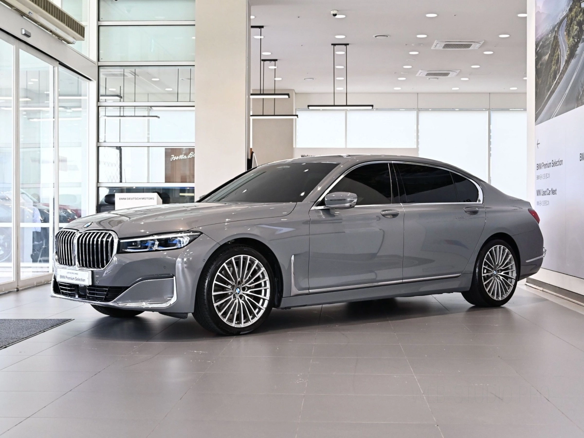 BMW 7-SERIES G11 2022