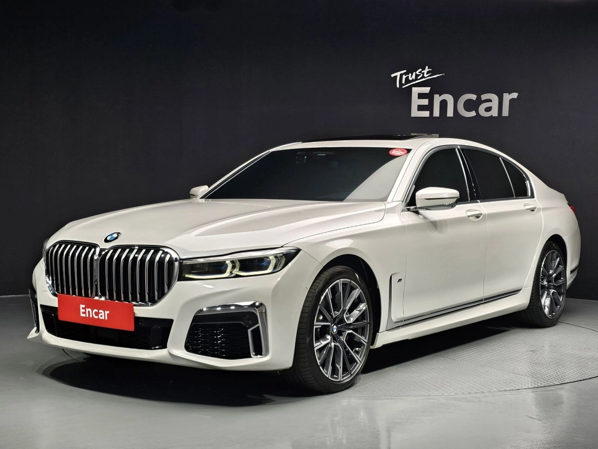 BMW 7-SERIES G11 2022
