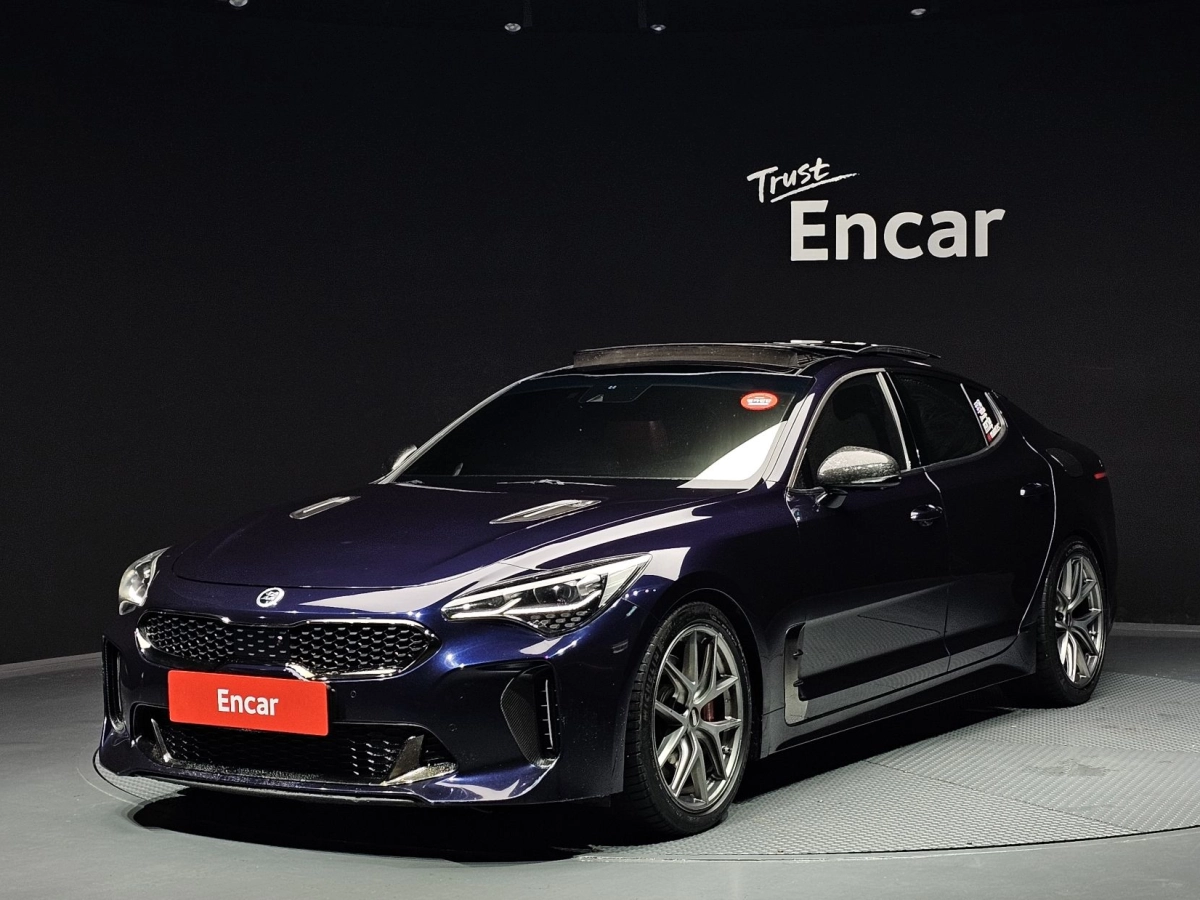 KIA STINGER  2019