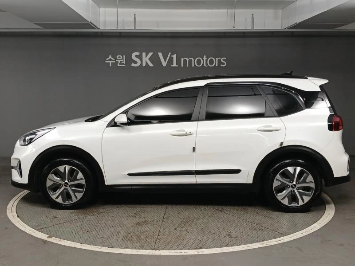 KIA NIRO PLUS