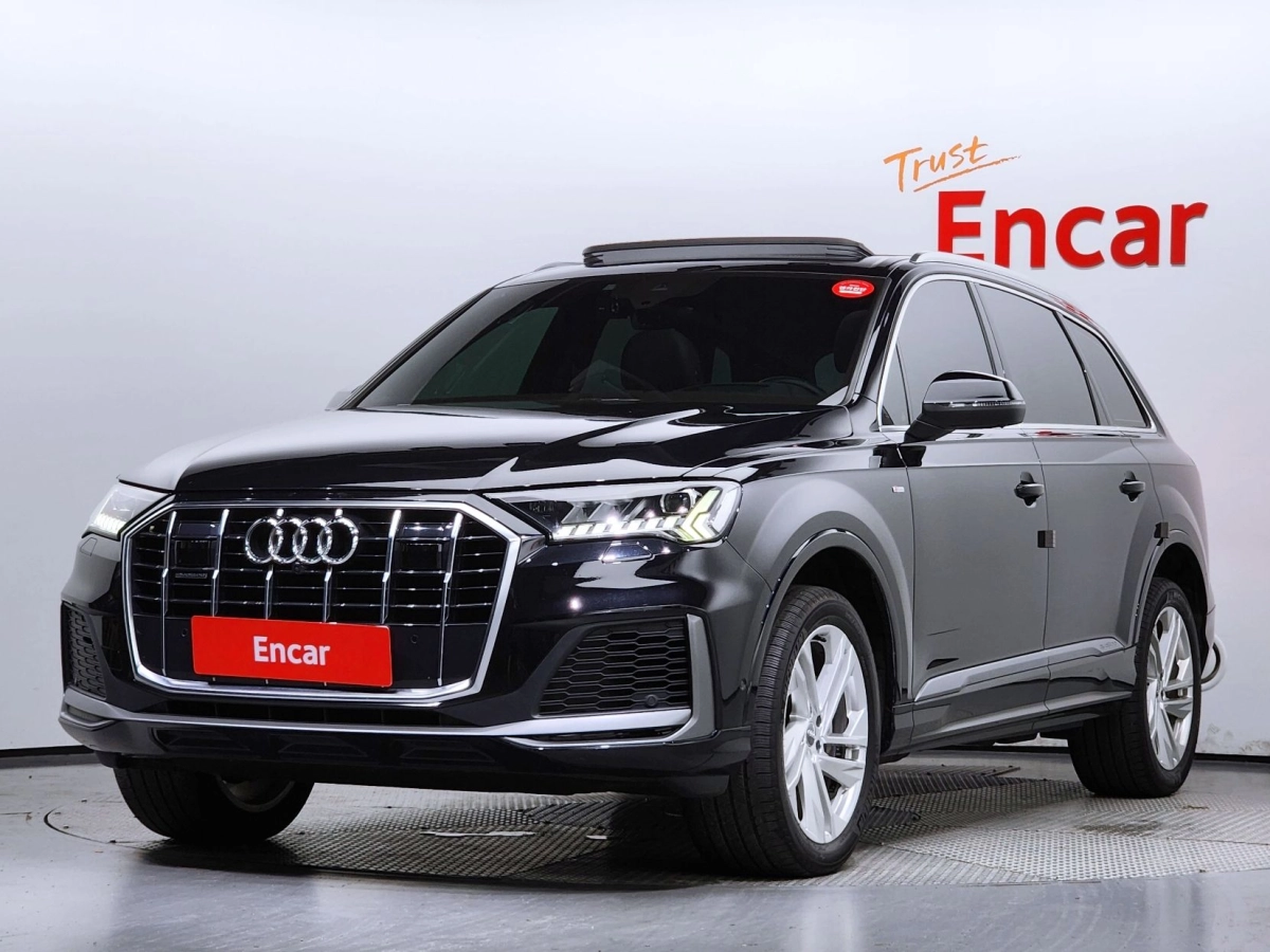 AUDI Q7 4M