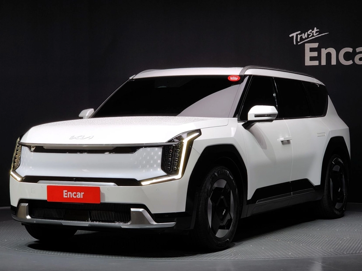KIA EV9