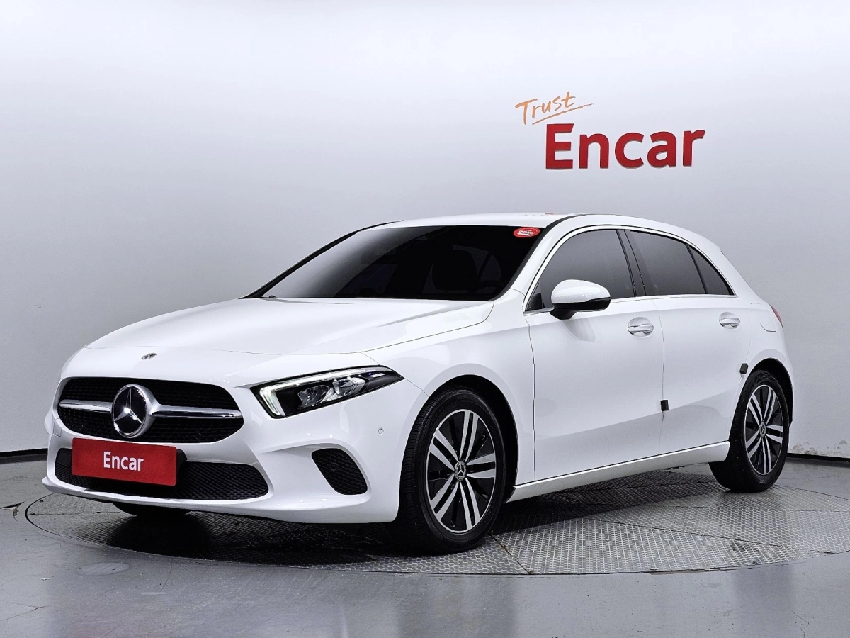 MERCEDES BENZ A-CLASS W177