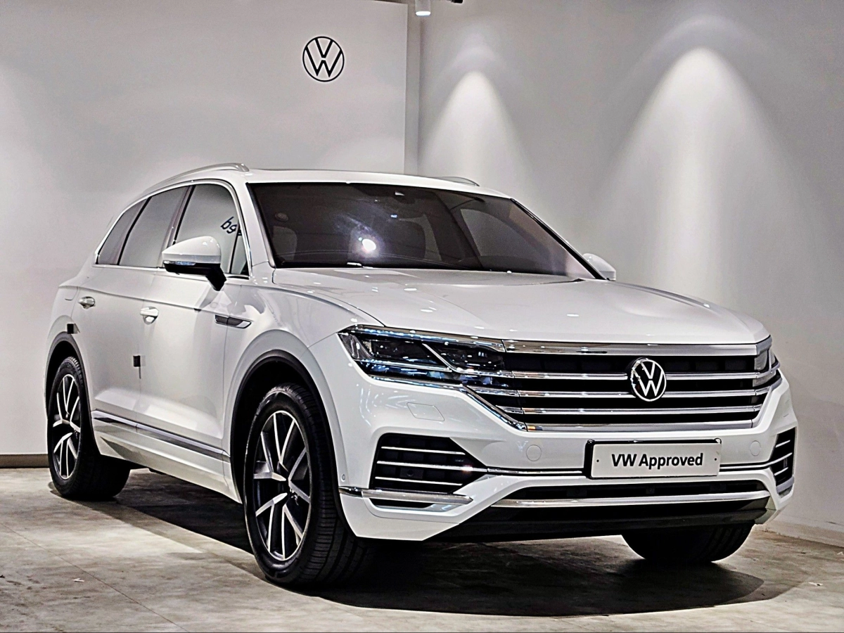 VOLKSWAGEN TOUAREG 2023