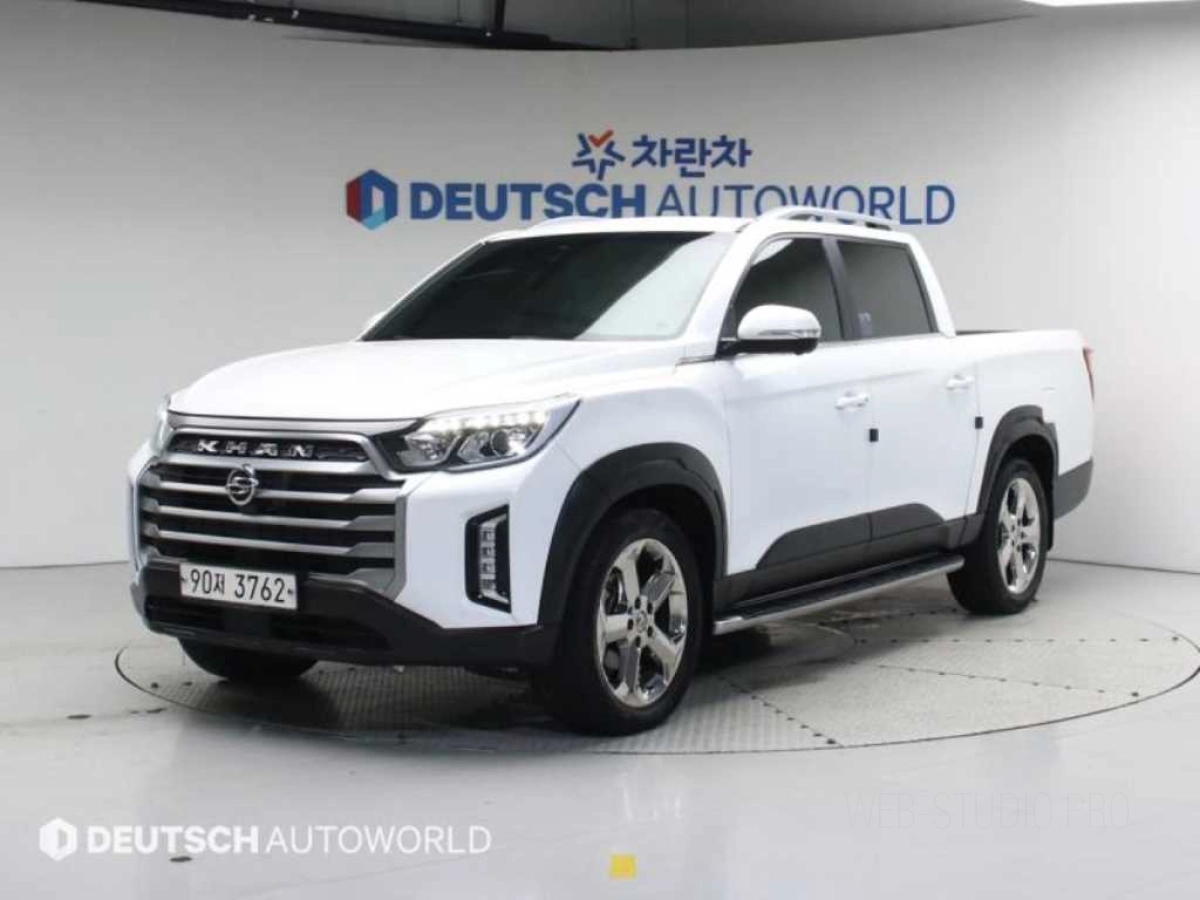 SSANGYONG REXTON SPORTS CAR