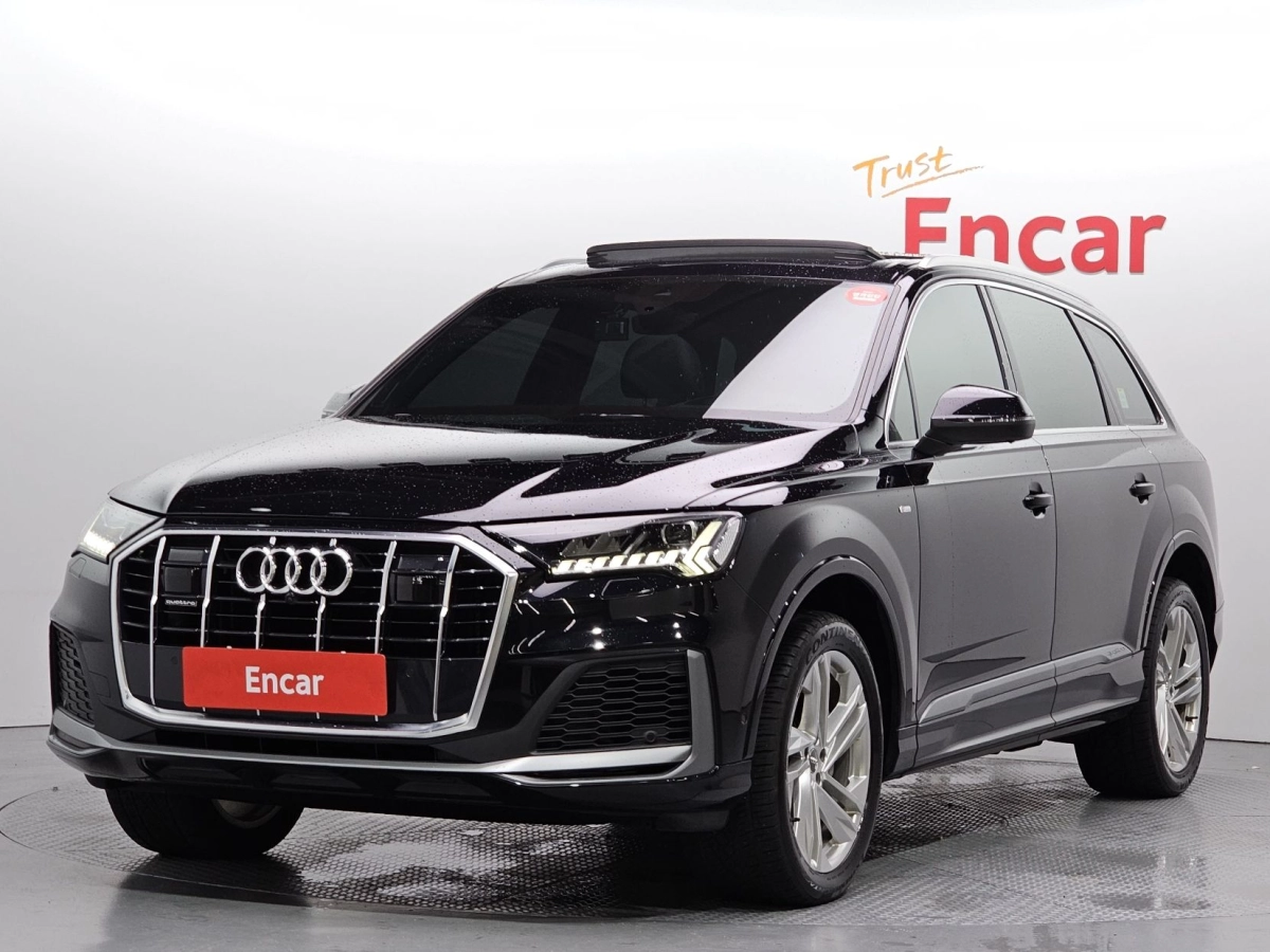 AUDI Q7 4M