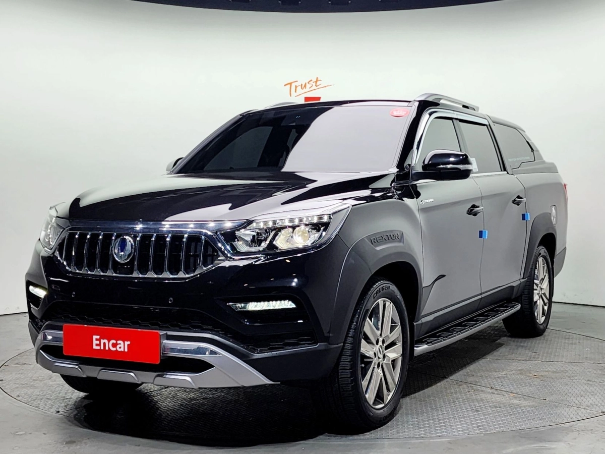 SSANGYONG REXTON SPORTS CAR  2019