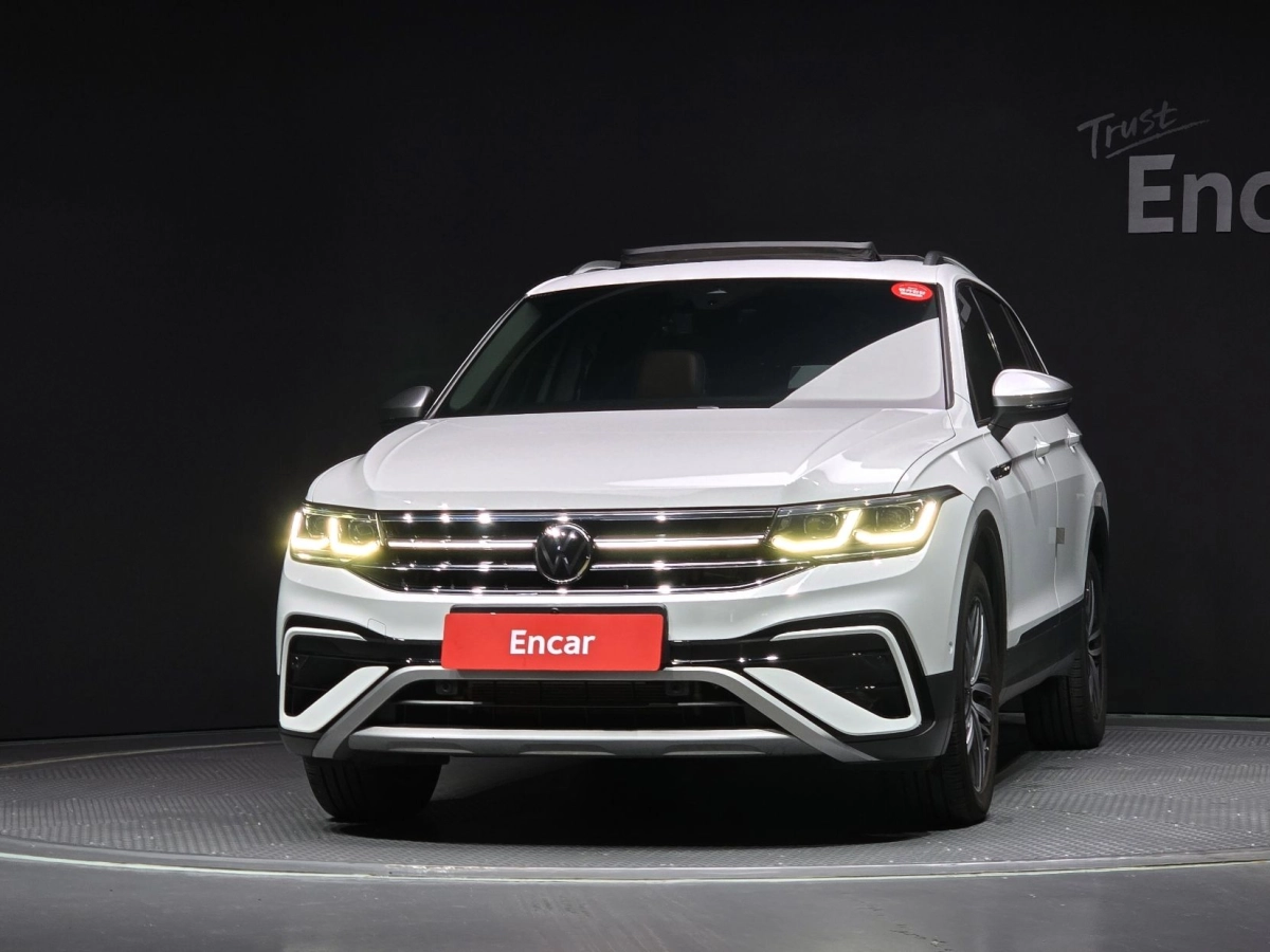 VOLKSWAGEN TIGUAN ALLSPACE