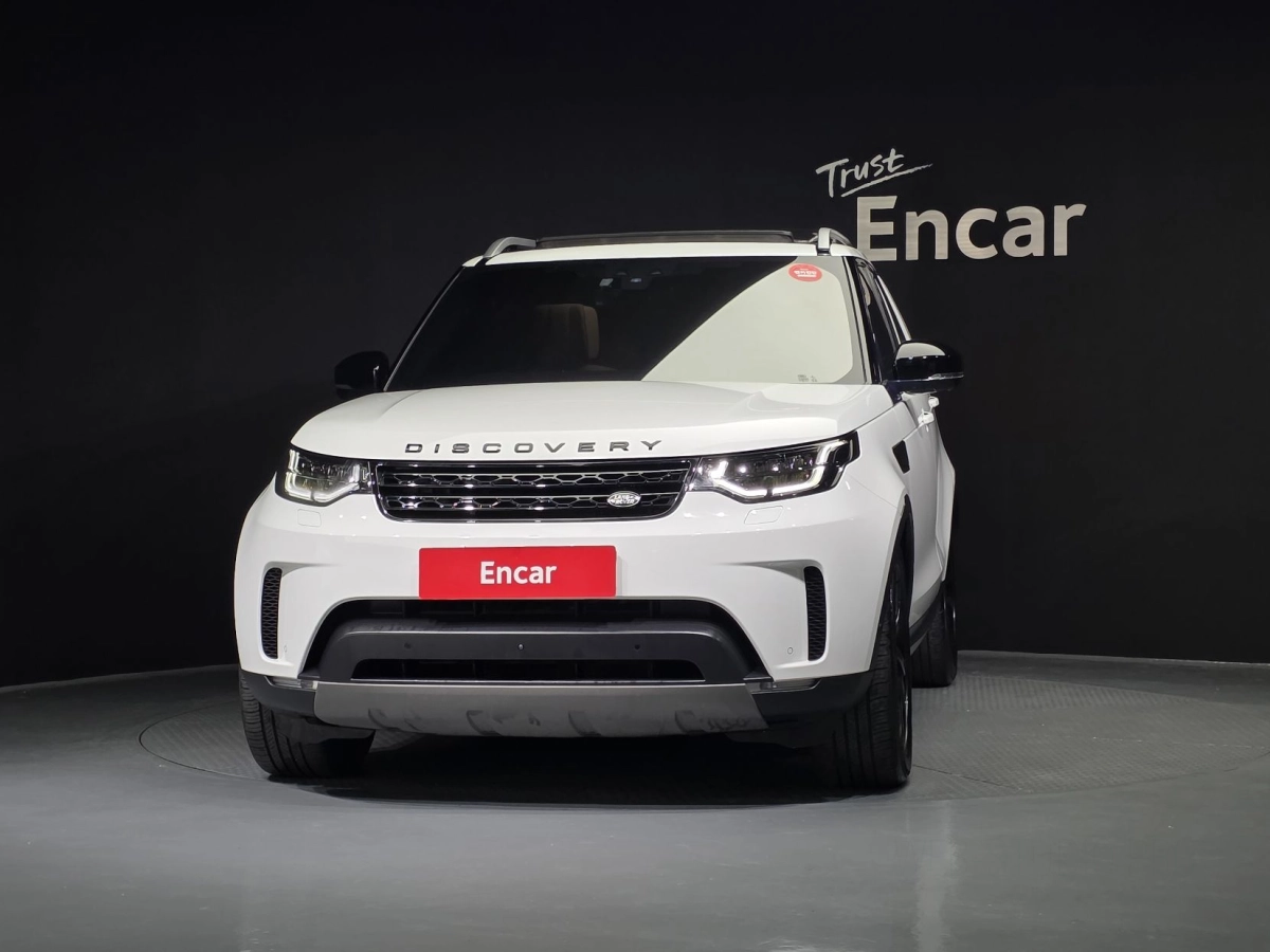 LAND ROVER DISCOVERY 5