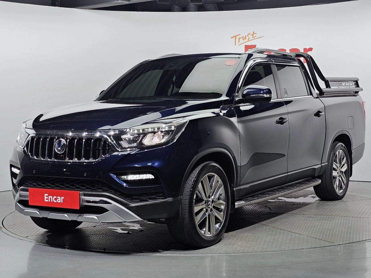 SSANGYONG REXTON SPORTS CAR