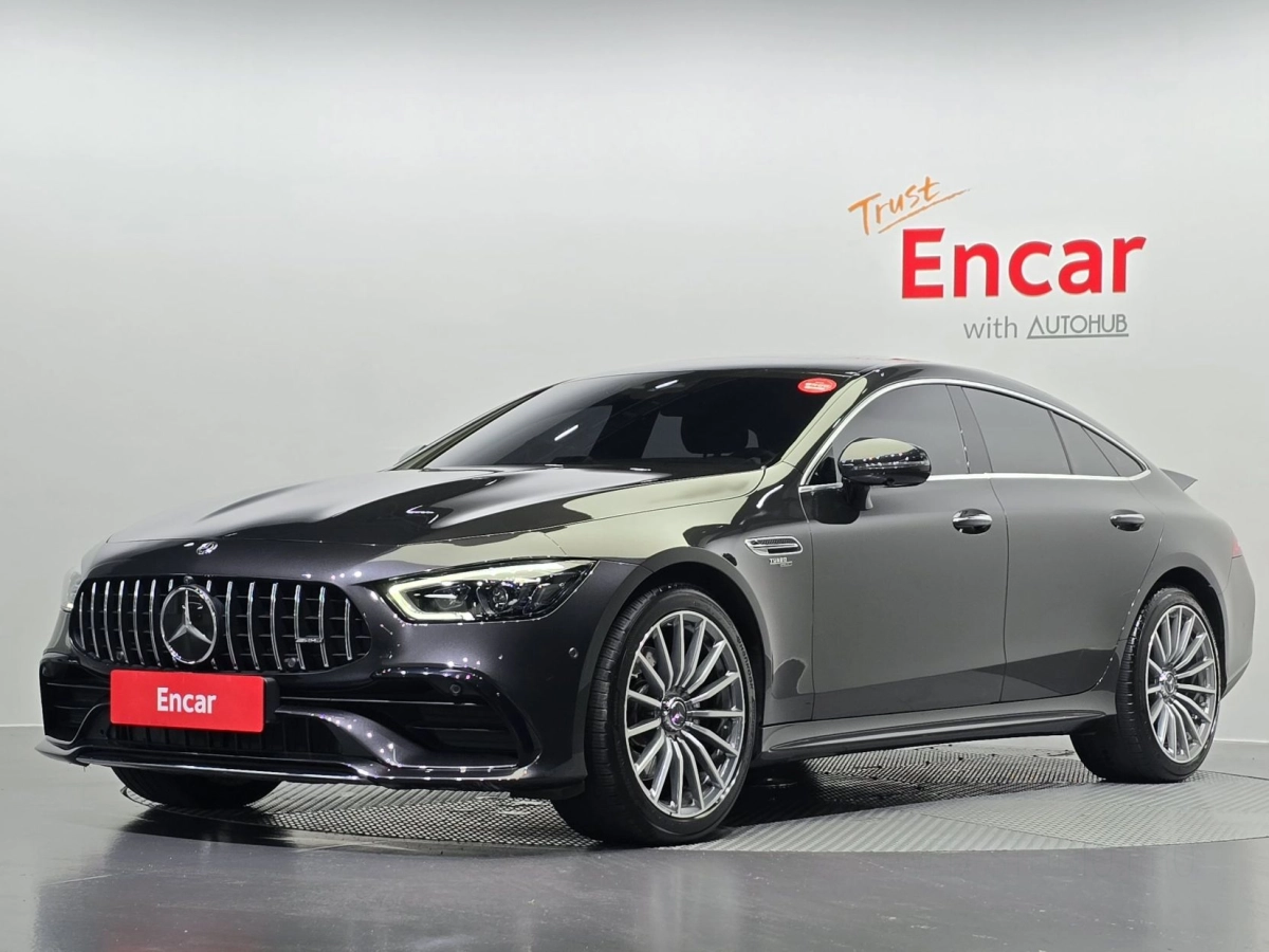 MERCEDES BENZ AMG GT